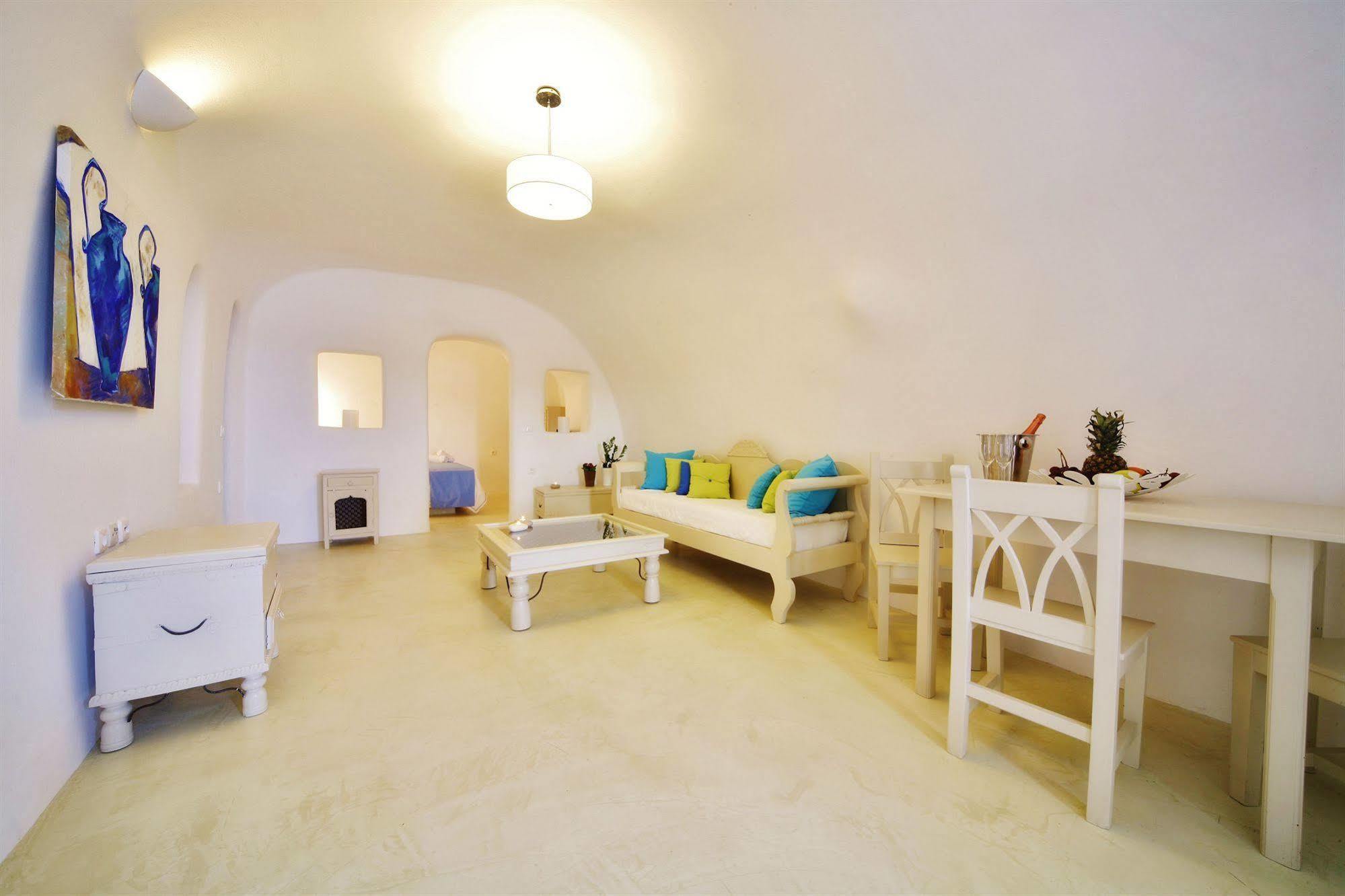 Chroma Suites Oia Exterior foto
